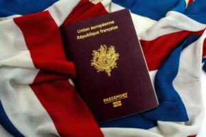 Obtenez une traduction assermentée pour sécuriser votre demande de naturalisation en France