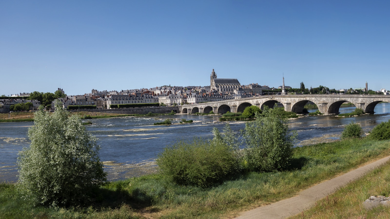 Pont de Saint-Nazaire au-dessus de l’estuaire de la Loire