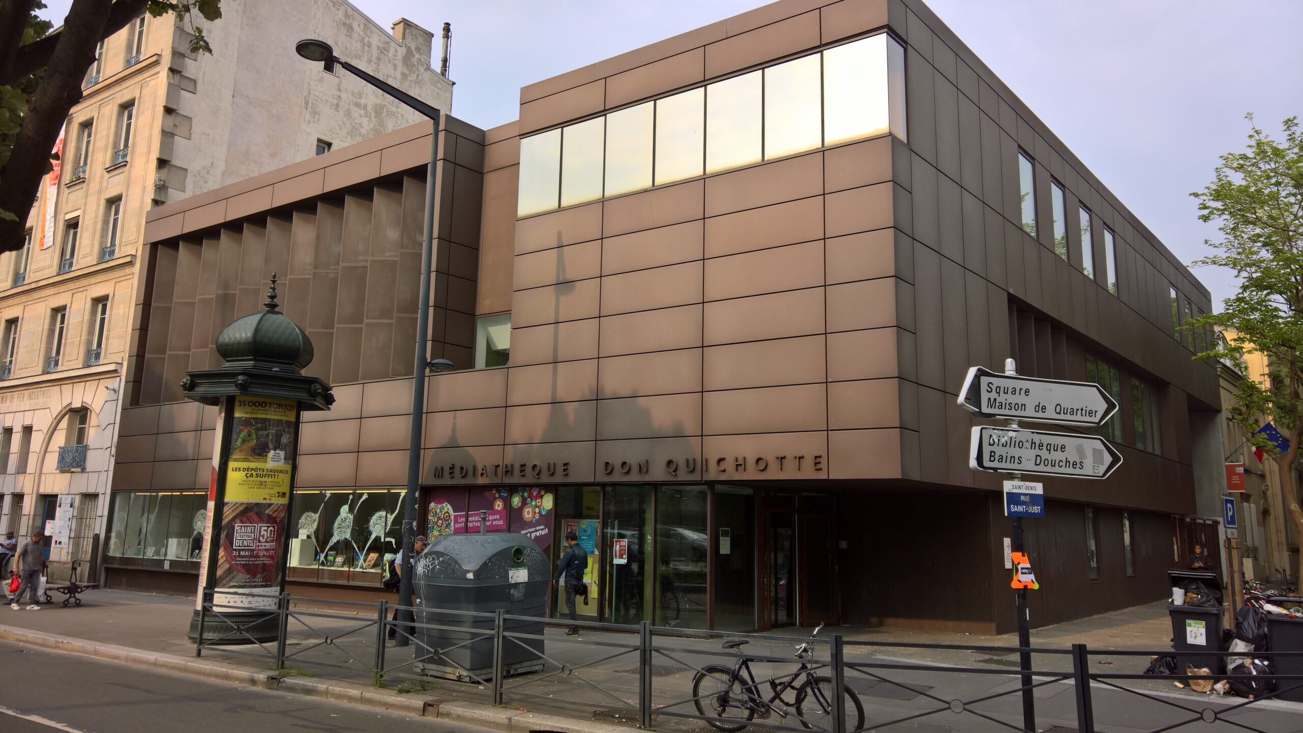 Médiathèque Don Quichotte dans le quartier de La Plaine Saint-Denis